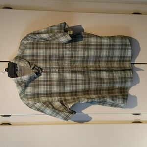 Men's shirt